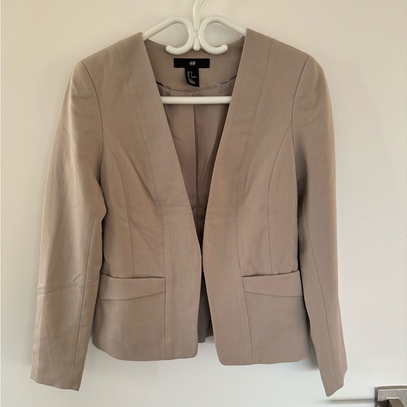 H&M Sand Blazer Women Size 6 - Picture 1 of 4